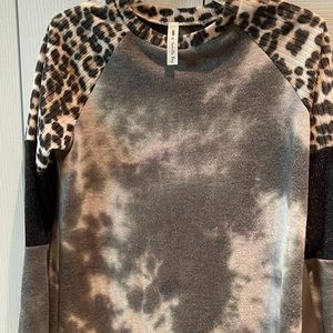 Super soft boutique top. Small. NWOT